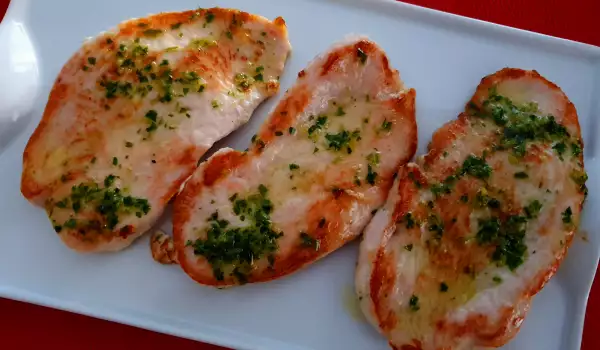 Grilled Turkey Steaks with Garlic and Parsley