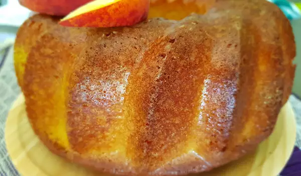 Fluffy Peach Sponge Cake