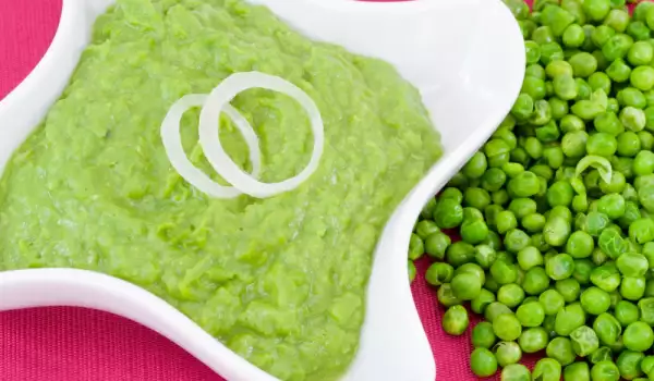 When are Peas Given to a Baby?