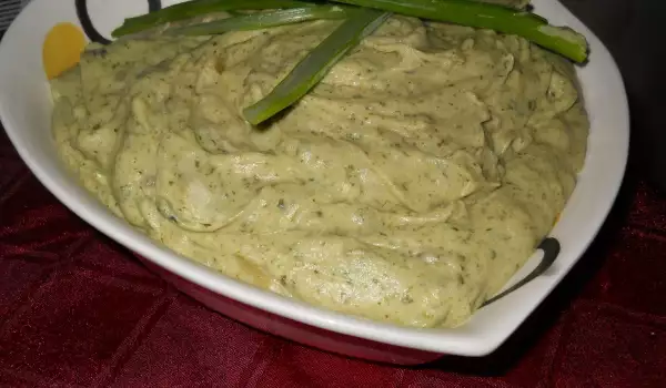 Fluffy Puree with Dock and Spinach