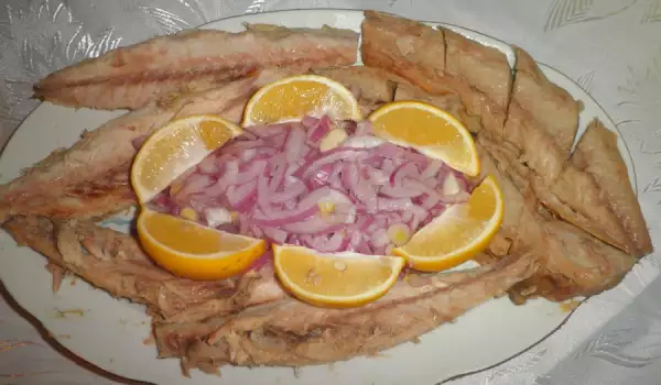 Smoked Mackerel with Red Onions