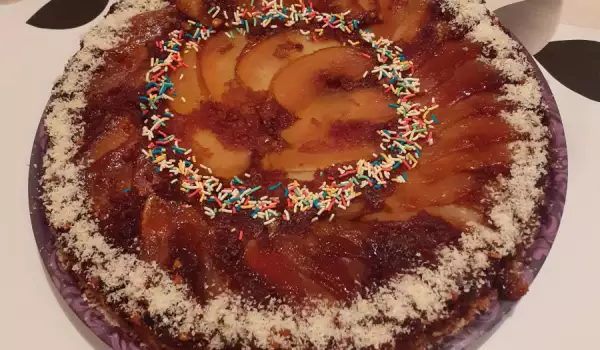 Caramel Apple Upside Down Cake