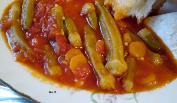 Summer Okra Stew with Tomatoes
