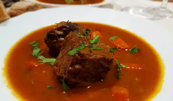 Delicious Veal Cheeks Stew