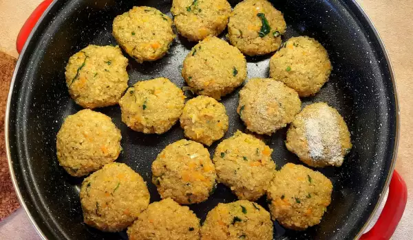 Oven-Baked Quinoa and Vegetable Patties