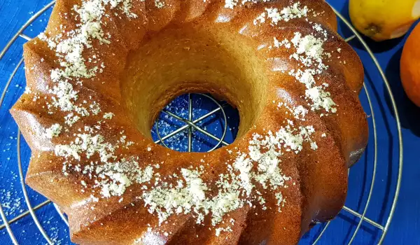 Wonderful Sponge Cake with Almonds and Liqueur