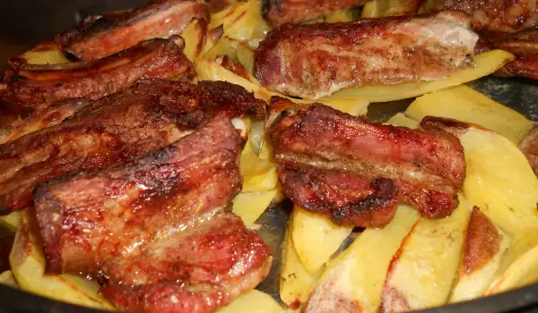 Pork Ribs with Potatoes