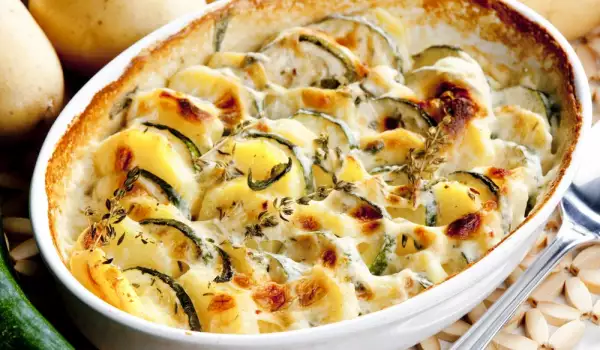 Gratin with Potatoes and Zucchini