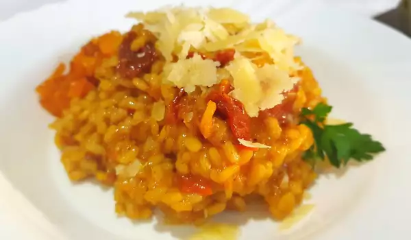 Risotto with Pumpkin and Dried Tomatoes