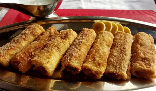 Rolls of Fried Toast with Cheese and Ham