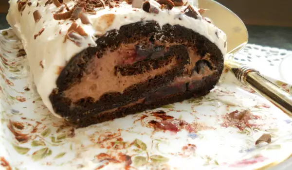 Black Forest Roll Cake