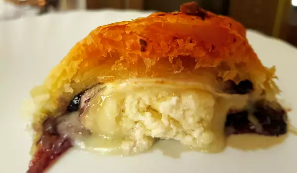 Goat Cheese and Jam Puff Pastry Roll