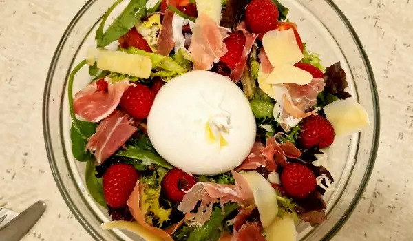 Italian Salad with Burrata and Raspberries