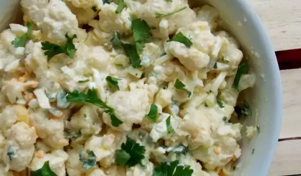 Blanched Cauliflower Salad