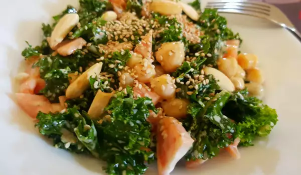 Kale and Chickpea Salad