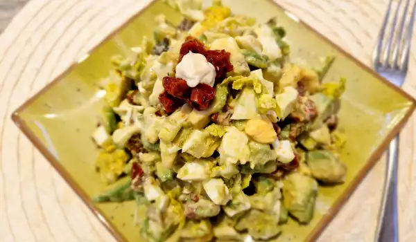 Festive Egg Salad with Avocado