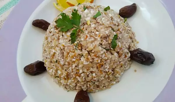 Salad with Buckwheat and Cottage Cheese