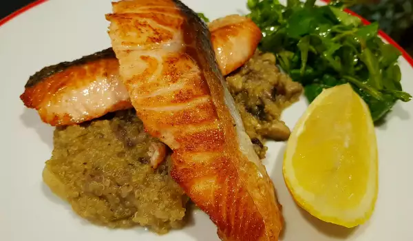 Salmon Fillet with Quinoa