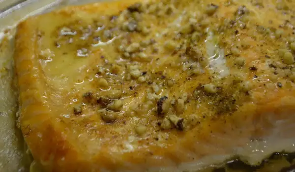 Oven-Baked Salmon Fillet with Walnuts