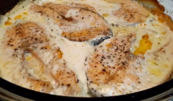 Oven-Baked Salmon in a Glass Baking Pan