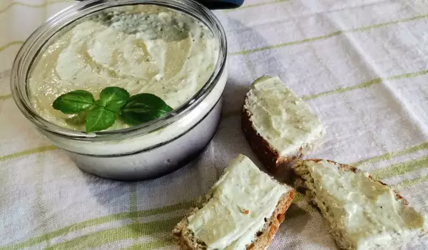 Dietary Savory Spread for Bread