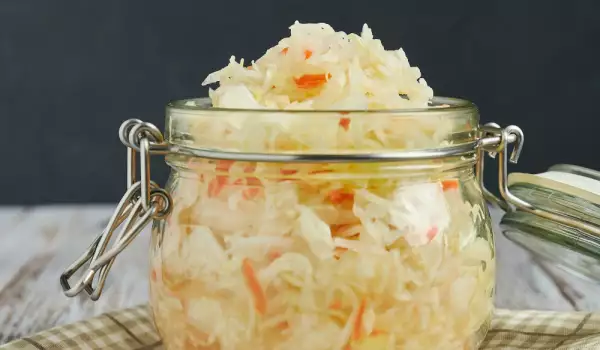 Does Sauerkraut Irritate the Stomach?