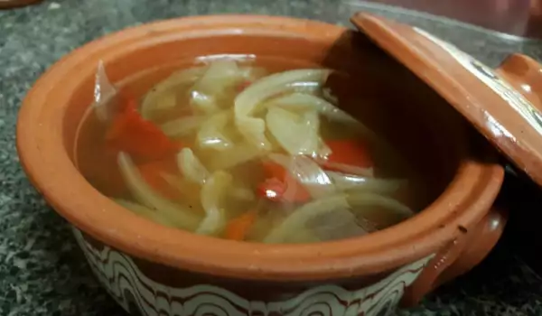Grandma's Village-Style Onion Soup