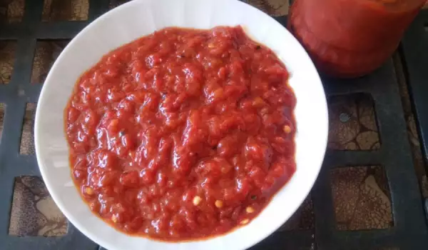 Village-Style Tomato Chutney