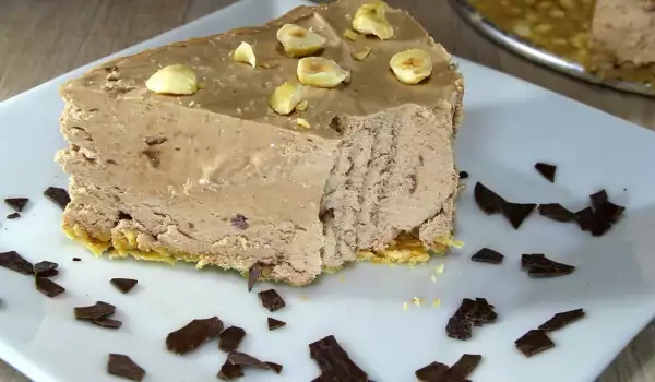 Biscuit Cake with Chocolate Mousse