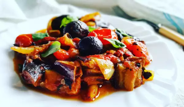 Sicilian Summer Dish with Lots of Vegetables