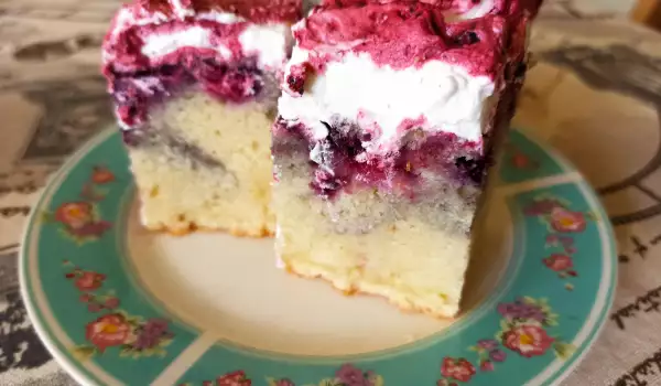 Syrup Cake with Blueberries and Raspberries
