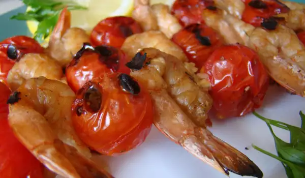 Grilled Shrimp and Cherry Tomato Skewers