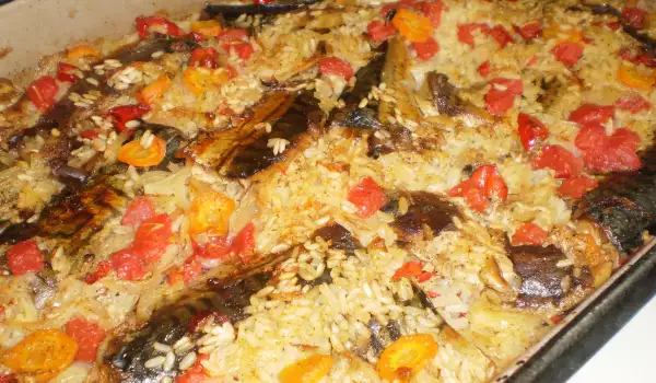 Oven-Baked Mackerel with Rice and Vegetables