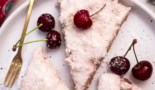 Skyr and Cherry Cheesecake