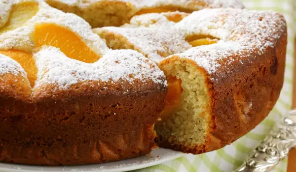 Syrup Cake with Peaches