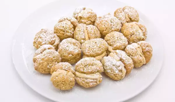 Croatian Sweets with Nuts