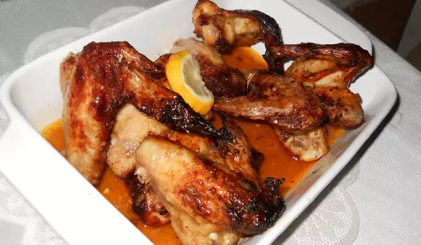Juicy Chicken Wings with Honey, Beer and Mustard