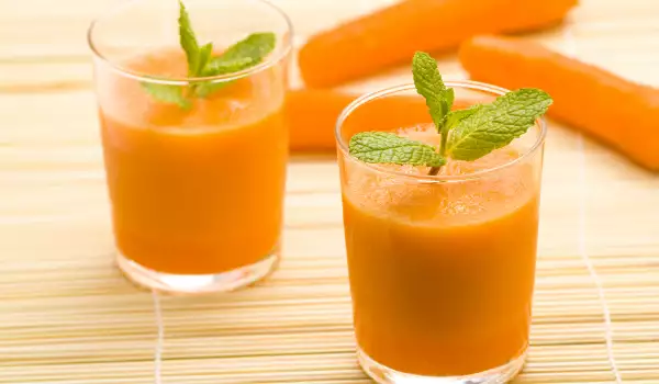 How to Juice Carrots?