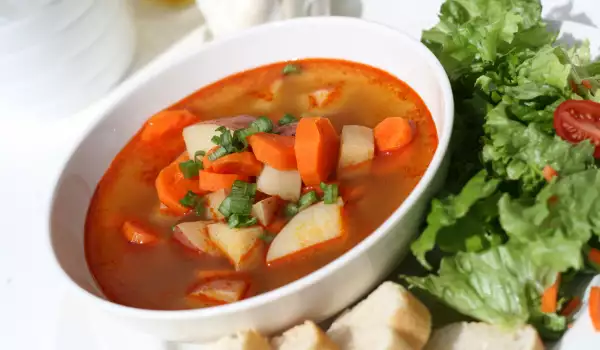 Soup with Carrots, Peas and Potatoes