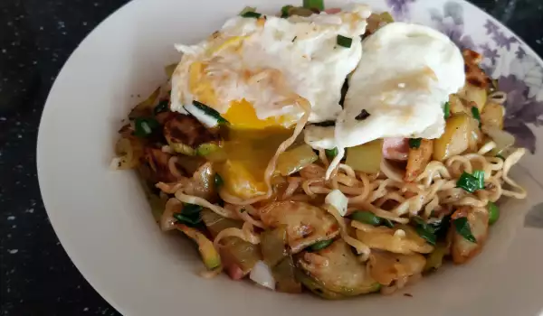 Fried Spaghetti with Egg