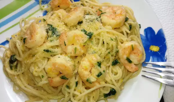 Spaghetti with Shrimp and Lemon