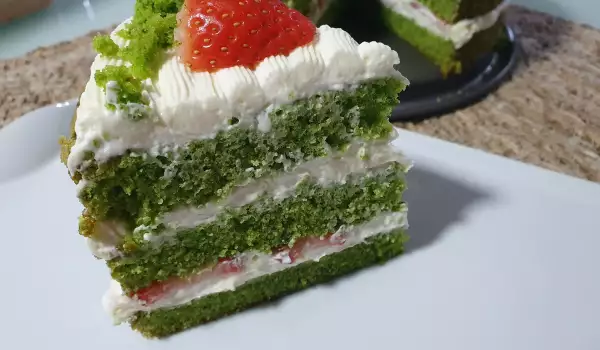 Spinach Cake with Mascarpone and Strawberries