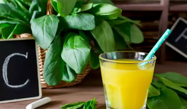 Eight Vitamins That are a Complete Waste of Money and are Dangerous