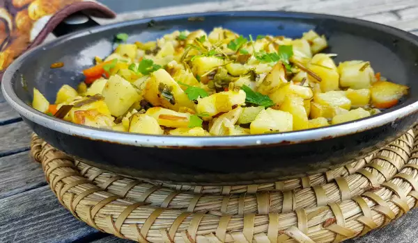 Stewed Potatoes with Vegetables