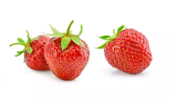 Strawberries are good for the eyes