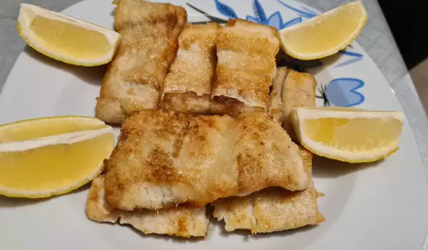 Breaded Pike with Corn Flour