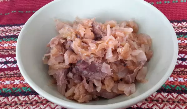 Pork with Cabbage in the Oven