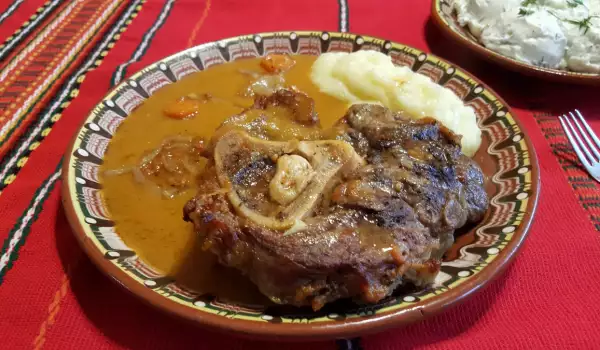 Veal Shank in Sauce
