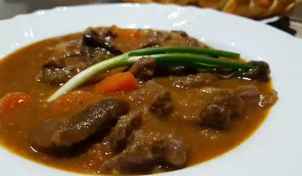Stewed Veal with Tomatoes and Mushrooms