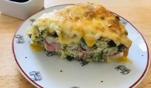 Quick Casserole with Zucchini and Ham